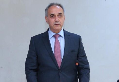 Binəqədidə tikinti anarxiyası – Elxan Allahverdiyevin ÇƏTİRİ ALTINDA...