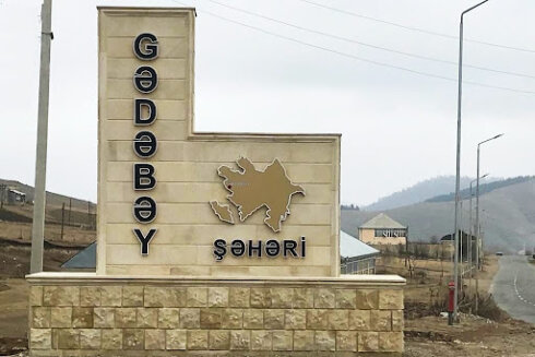 ﻿ Gədəbəydə baş memarın OYUNBAZLIĞI... - FOTO, VİDEO