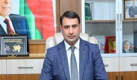 Binəqədi icra başçısının müavini Hacıbaba Babayev ev tikintisinə icazə versədə yerində obyekt tikilir?