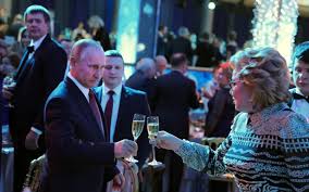 Putinin “sağ əli” məşhur oyuncağı hədəfə aldı, “müharibə” başladı – Azərbaycanlılar da bilir