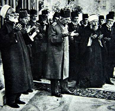 MİLLET MALINA HİÇ GÖZ DİKMEDİ