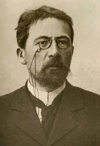 Anton Çexov dünya ədəbiyyatının zirvəsidir.