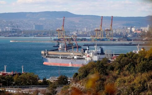 Tramp Rusiyanın kölgə donanmasına qarşı sanksiyalar hazırlayır
