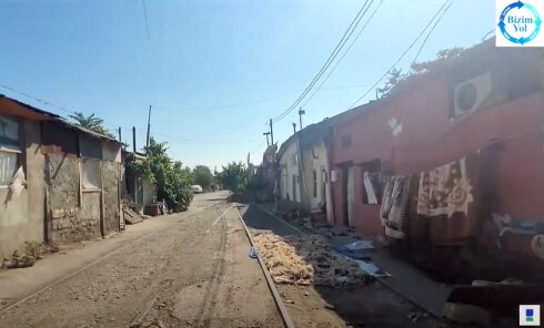 Bakıda “Şanxay” kimi tanınan ərazidə dəmir yoluna yaxın tikilmiş evlərin sökülməsi zamanı kompensasiya ödənilməlidirmi?