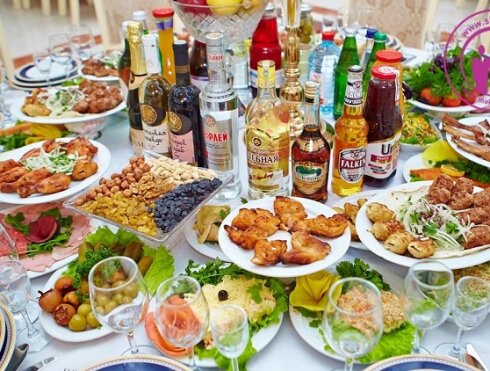 İsrafçılıq tək yaslardadırmı? -