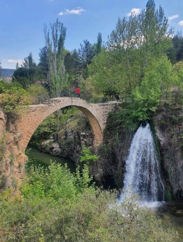 Etrüsklerin ve Friglerin dillerinin Türkçedir