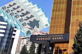Dövriyyədə 16 milyard manat nağd pul var -
