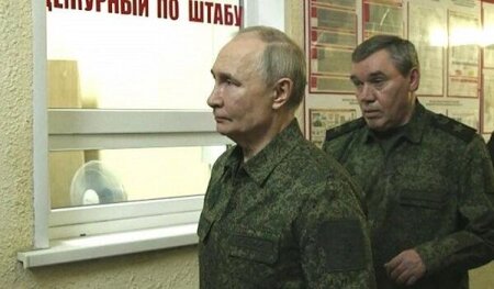 Gerasimov Putini belə aldadır: -