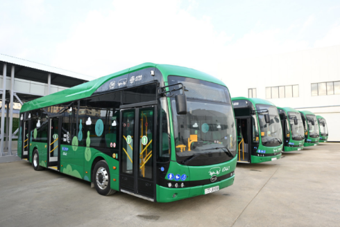 Bazarda 300–450 min manat olan avtobusları “BakuBus” 543,500 manata alıb - Görəsən bu "səxavət" hardandır...