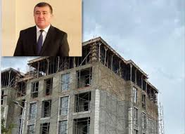 Dördmərtəbəli binanın 7-ci mərtəbəsi: Xətainin icra başçısının icazə verdiyi qanunsuz tikili - FOTO